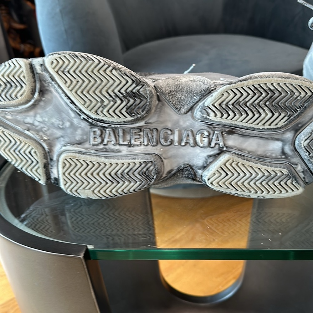 Balenciaga Gray Sneakers - Picture 3 of 7